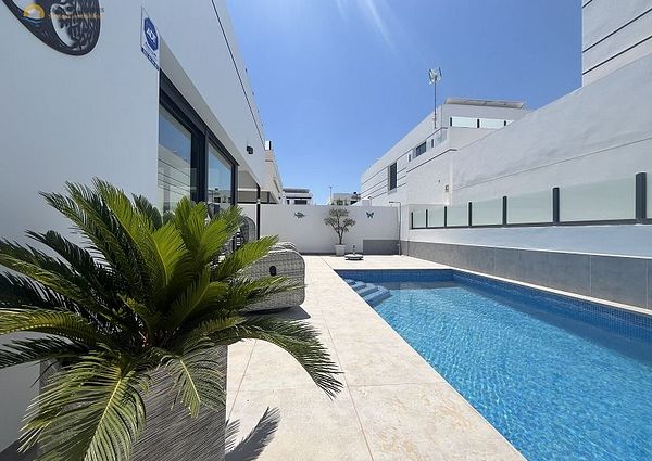 Amazing Villa in Dolores with private pool