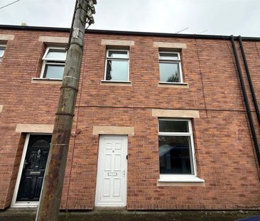 2 bedroom terraced house to rent - Photo 6