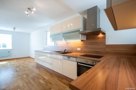 TRAUMAUSSICHT AUF DEN ANNINGER - 4 ZIMMERWOHNUNG MIT GROSSER TERRASSE UND WINTERGARTEN + 2 GARAGENPLÄTZE - Foto 5