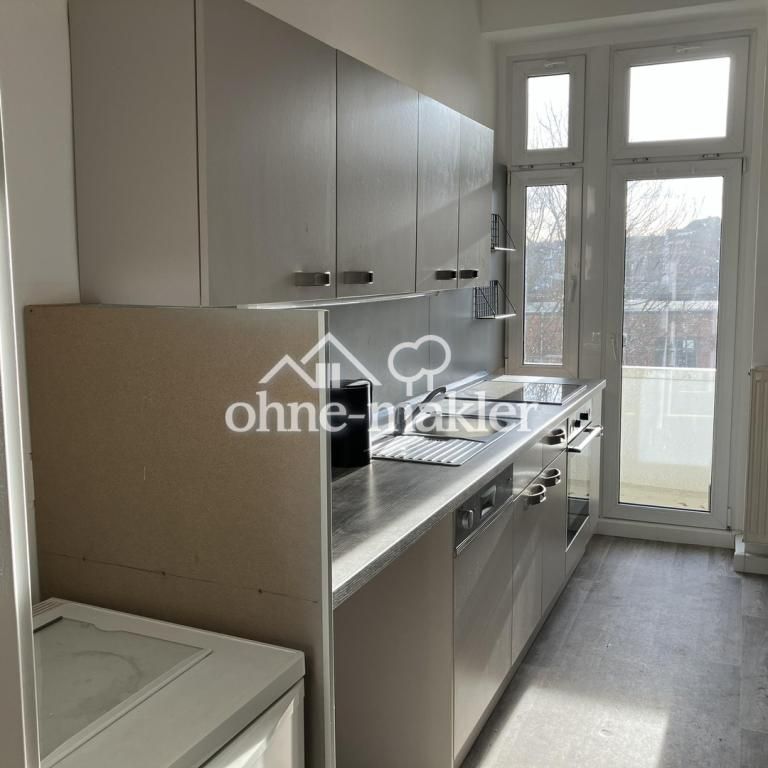 3-Zimmmerwohnung im Zentrum perfekt an öffentliche Verkehrsmittel angebunden - Photo 1