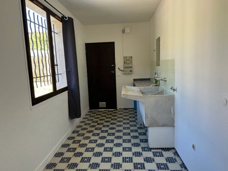 Location Maison 4 pièces 90m² VENCE 06140 - Photo 4
