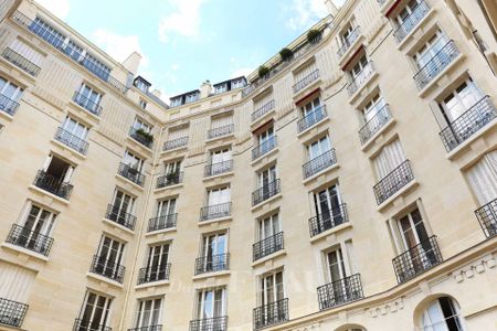 Location appartement, Paris 16ème (75016), 8 pièces, 242 m², ref 84954408 - Photo 3