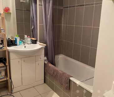 APPARTEMENT TYPE II - SECTEUR DEMI-LUNE - Photo 3