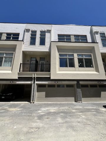 For Lease - 25 Albert Firman Lane, Markham, Ontario - Photo 2