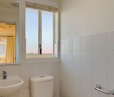 Victoria Park - Photo 3