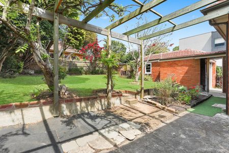 12 Aubrey Road, Northbridge NSW 2063 - House For Rent | Domain - Photo 4