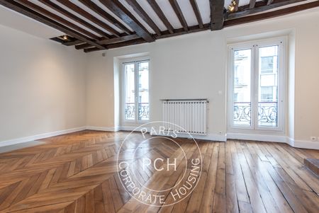 Rue de Bassano, - Photo 2