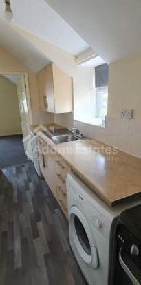 1 bedroom property to rent in Knottingley - Photo 1