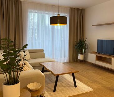 Exkluzívny prenájom | 2-izbový klimatizovaný byt | Novostavba Kvetn... - Photo 1