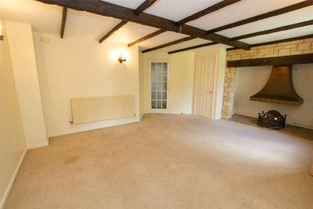 Cotswold Meadow, Deer Park, Witney, Oxfordshire, OX28 - Photo 3