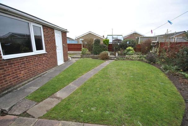 Seaton Gardens, New Rossington, DN11 - Photo 1