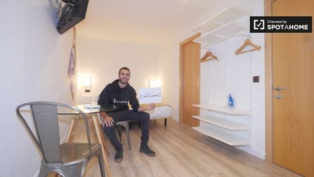 barcelona, Catalonia 08002 - Foto 2