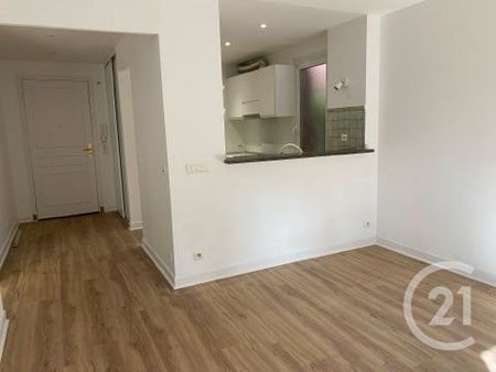 Location Appartement 2 pièces 41m² VILLEFRANCHE SUR MER 06230 - Photo 3