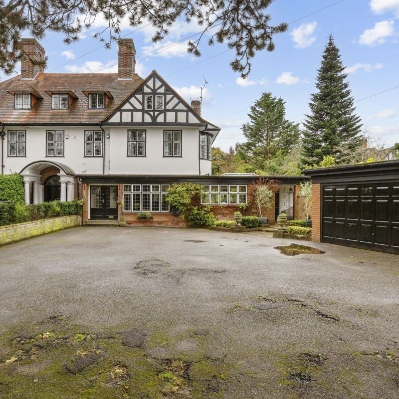 4 bedroom semi-detached house to rent - Photo 1