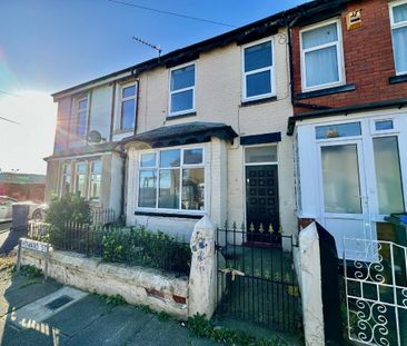 3 bedroom terraced house to rent - Photo 4