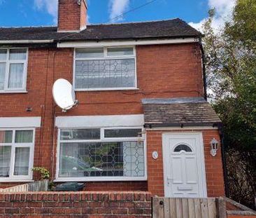 2 bedroom end of terrace house to rent - Photo 4