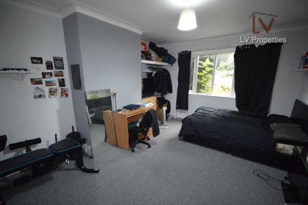 Dennistead Crescent - Photo 4