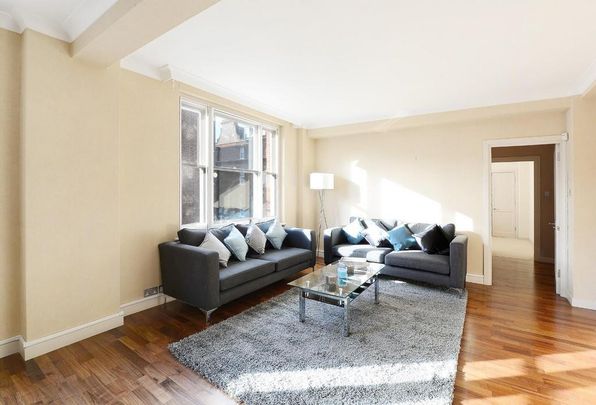 3 bedroom flat to rent - Photo 1