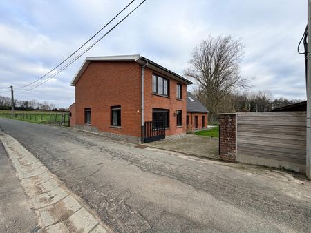 Woning te huur met 3 slaapkamers - Photo 2