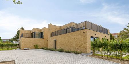 Appartement te huur in Kortrijk voor € 1.250 met 2 slaapkamers - Photo 4