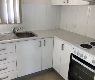 One bedroom Unit - Photo 6