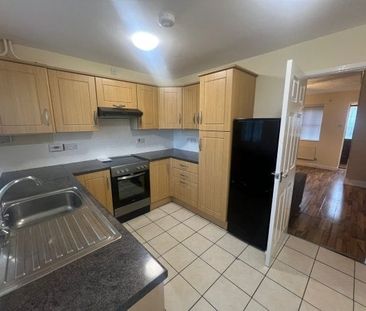 Clos Eileen Chilcott, Abertawe, SA7 - Photo 3