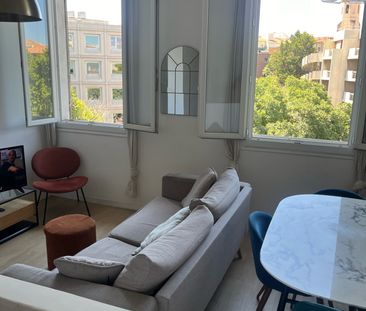 Appartement 70 m² - 4 Pièces - Marseille (13002) - Photo 2