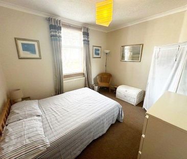2 bedroom semi-detached house to rent - Photo 5