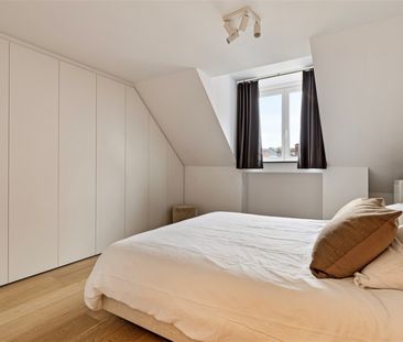 Gemeubeld duplex-appartement met autostaanplaats te huur - Foto 5