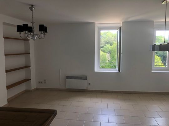 Location Appartement 3 pièces 56m² - Photo 1
