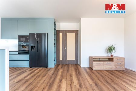 Pronájem bytu 3+kk 127 m², Pod Harfou 1049, Praha - Photo 2