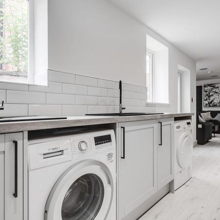 6 bedroom house to rent - Photo 4