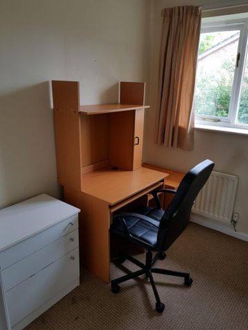 2 bedroom house share to rent - Photo 2