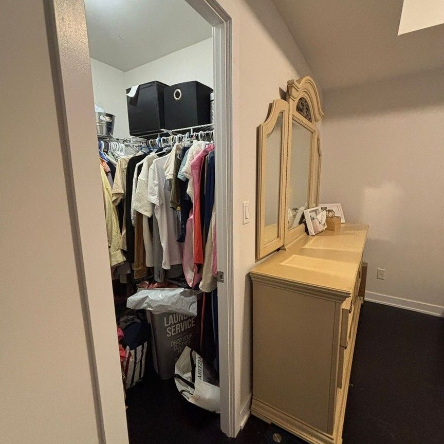 For Lease - 4065 Brickstone Mews Unit# 903, Mississauga, Ontario - Photo 1