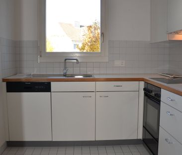 "grosszügige 3.5-Zimmer-Wohnung mit Lift im Haus an ruhiger Lage" - Foto 4