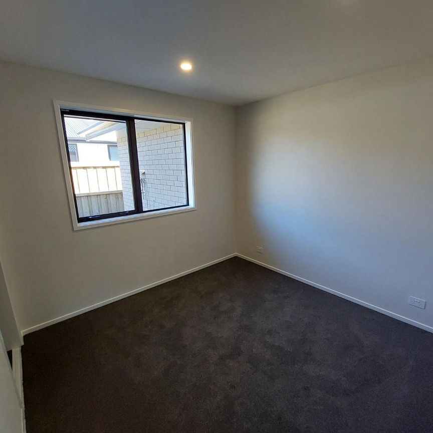 22 Higgins Street, Woodend - Photo 1