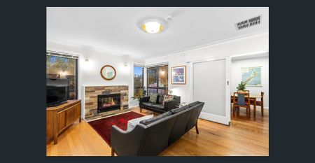 FAMILY LIVING CLOSE TO THE BEACH! - Photo 5