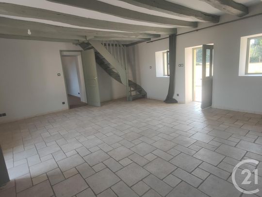Location Maison 4 pièces 150m² LURCY LEVIS 03320 - Photo 1