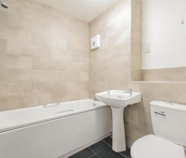 2 bedroom apartment to rent - Photo 6