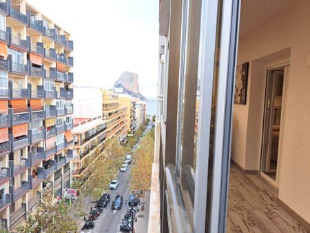Renovated 2 bedroom apartment for rent in Calpe with pool - Photo 2