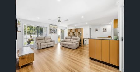 Fully Furnished Coastal Home with Pool & Separate Studio - Photo 2