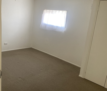 6 Onslow Street, Nerang, QLD 4211 - Photo 2