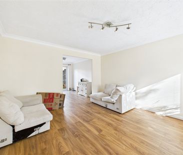 Peppercorn Close, Colchester, Essex, CO4 5WS - Photo 2