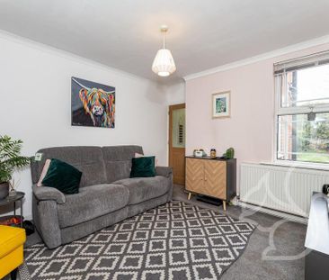 2 bedroom semi-detached house to rent - Photo 1