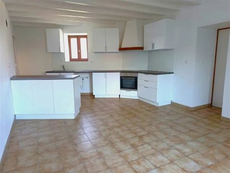 Location maison 4 pièces - 138m² à L'herbergement (85260) - Photo 5