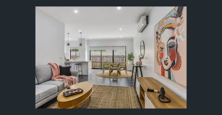 Well-Presented, Low-Maintenance Unit in the Heart of Hoppers Crossing - Photo 2