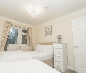 Clarence Street, Dartmouth - Photo 4