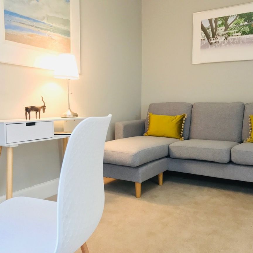 2 Bed Flat, Morton Street, EH15 - Photo 1