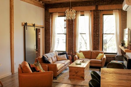 99 Germain Suite 201 - Photo 2