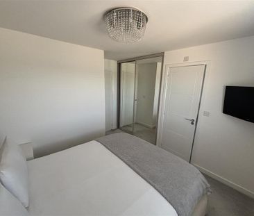 3 bedroom property to rent - Photo 6